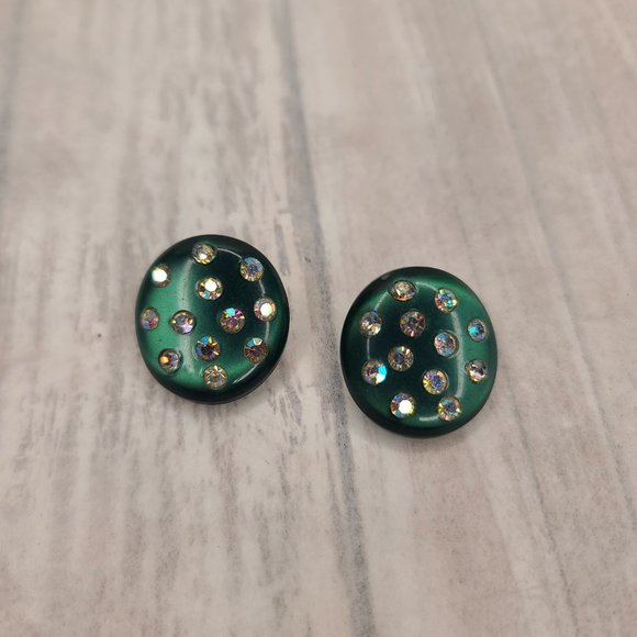Moonglow Lucite Emerald Green Earrings with AB Crystals. Vintage Pinup Retro - Picture 6 of 9